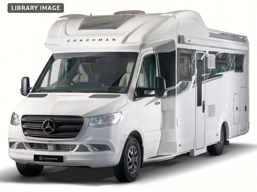 Coachman Travel Master 545